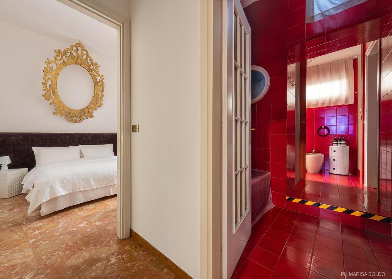 Billie'S Flat Red - Art & Design Apt In Verona Historic Centre Екстер'єр фото